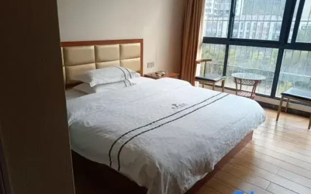 Jishou Longrui Hotel