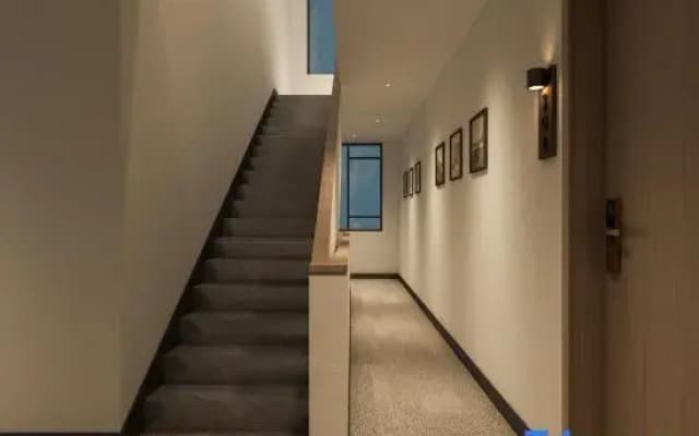 San San Ye·Warmglow Scenic Light Shadow | Designer Observation Store (Old Town of Lijiang)