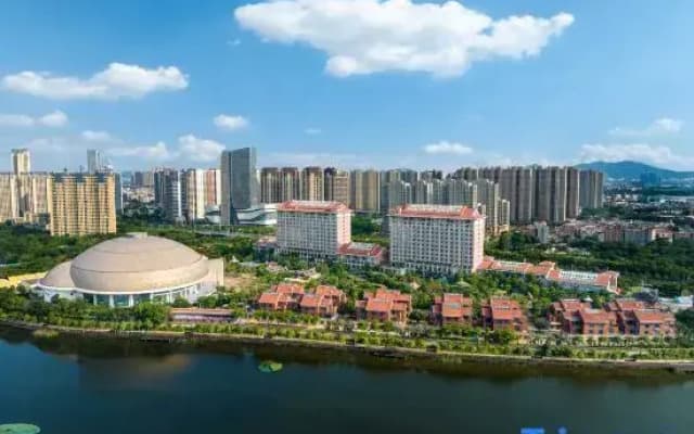 Xiamen Lingling Giraffe Manor Hotel