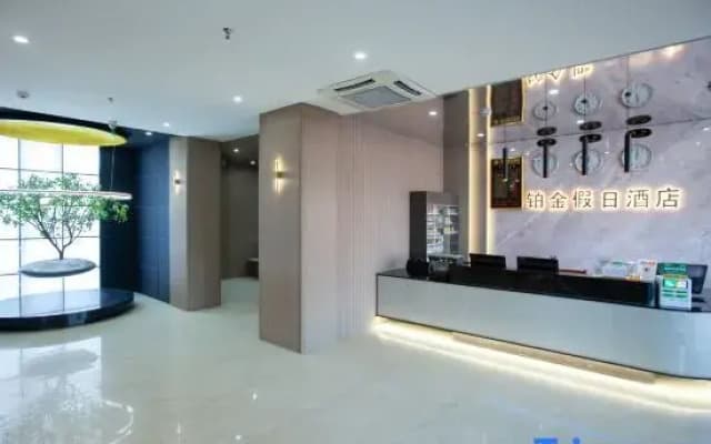 Platinum Holiday Hotel