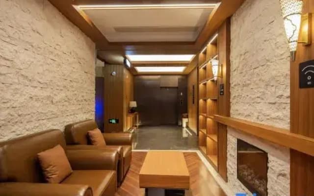 Lushan Tongyuan Yi Inn Yunjing Hotel (Lushan Scenic Area South Gate Branch)