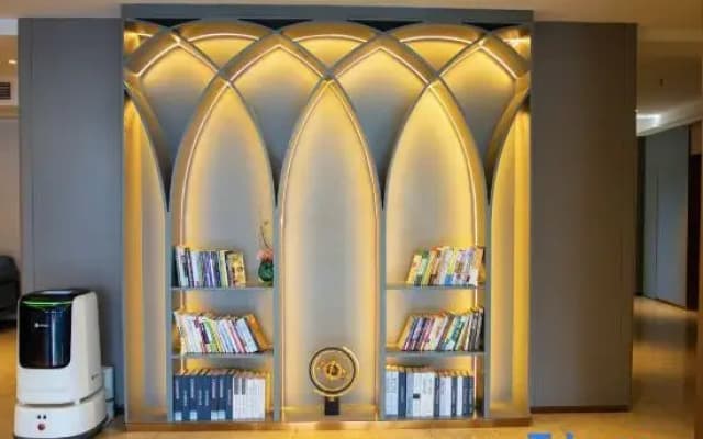 LanOuShangPin Hotel (Funing Development Zone Avenue Xiangyang East Road)