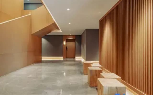 Yueshanhai·Shanxing Culture and Art Hotel (Guiyang Xiputuo Temple Spring Lake Park)