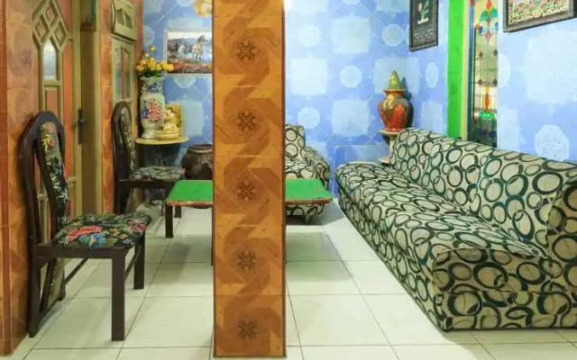Dharmawati Stay at Surabaya