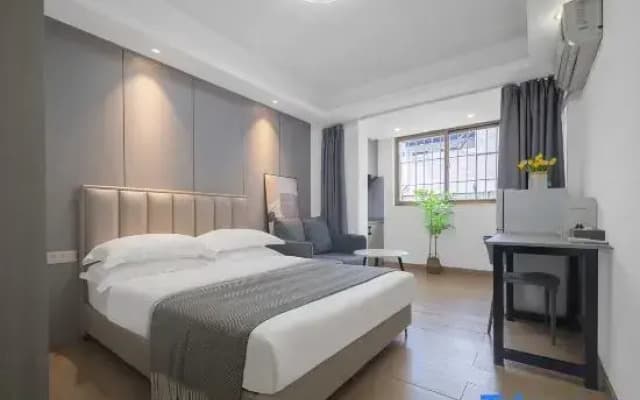 Haiyue · Leiden Hotel (Xiamen Gaoqi Airport Huli Avenue)