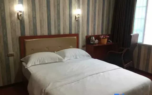 Hefeng Yage Hotel