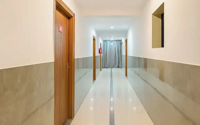 Fabhotel HR Residency