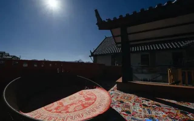 Fuyun·Oxygen Supply Light Luxury Beauty Su (Lijiang Ancient City Dashuiche Shop)