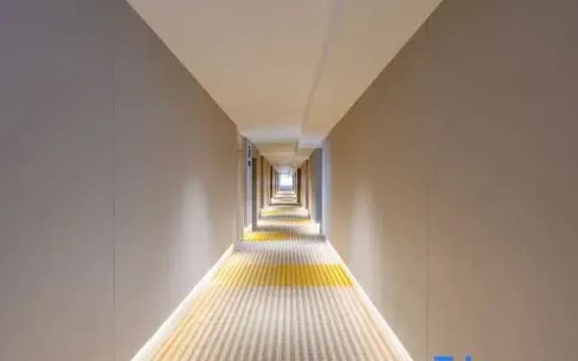 Yun Duo Smart Hotel (Jia Yu Avenue Smart Agricultural Expo City Branch)