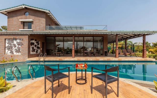 StayVista at Casa Del Verde