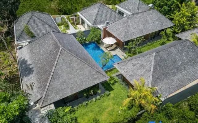 Lumira Villa 4BR Tropical Retreat in Uluwatu - A Luxury Private Villa By Balinest Villas