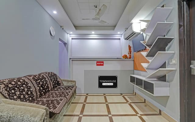 Super Townhouse Sector 9 Gurgaon