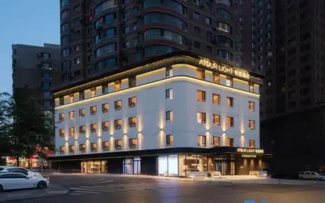 Dalian Donggang Business District Music Fountain Square  ATOUR Light Hotel
