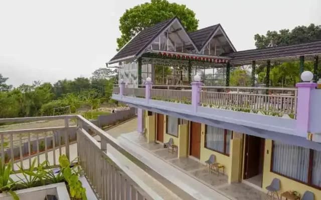 Sahati Resort