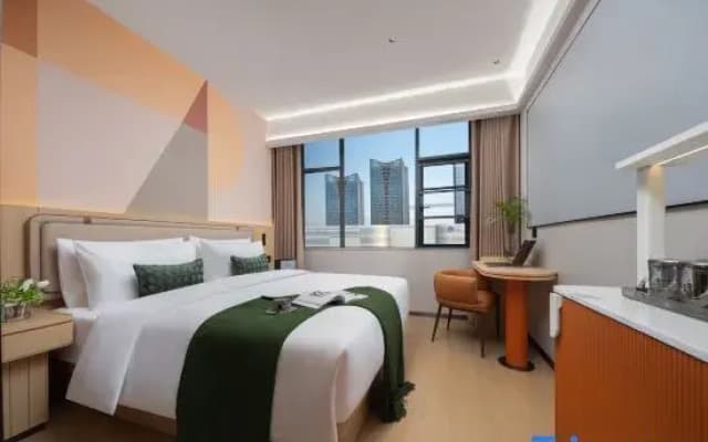 Orange Hotel (Yiwu Global Digital Trade Center International Trade City Branch)