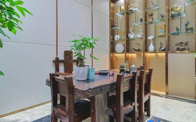 Yidu Hotel (Kaili College)
