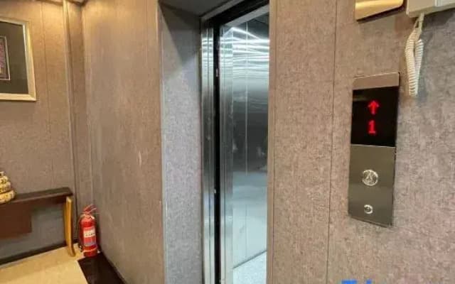 Longzhou Hotel (Visitor Center Branch)