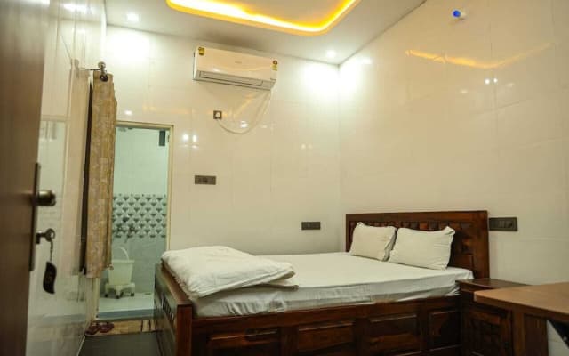 Shri Raghav Home Stay