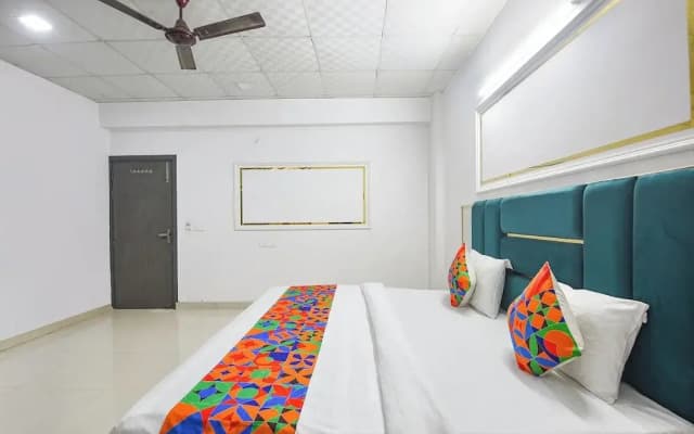 Fabhotel Tulip Sarover Sector 18