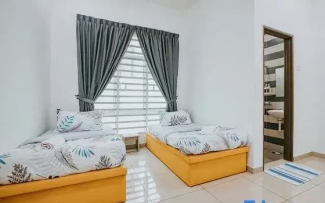 Ipoh Gateway by Verve 4R4B - 14 Pax