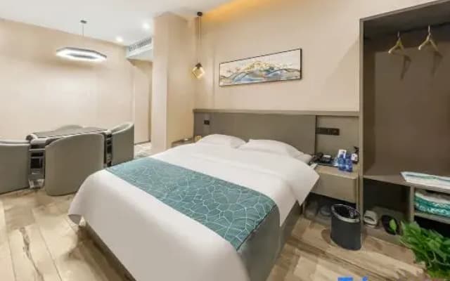 Yongjia Leisure Corner Hotel