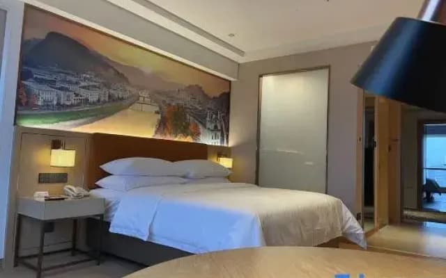 Vienna Hotel (Dongtai Hengrong Plaza)