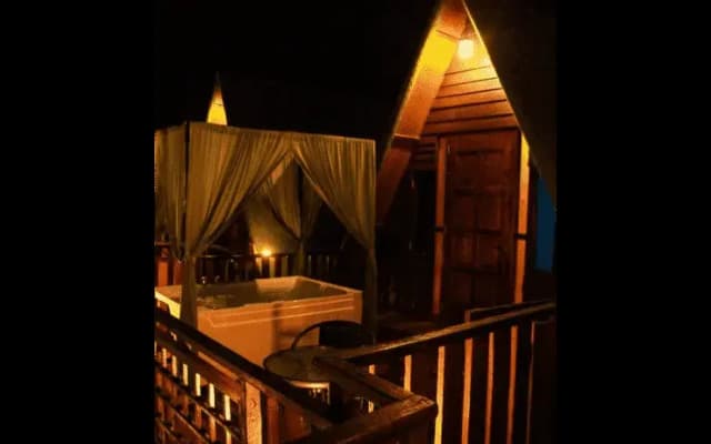 Rustcamps Glamping Resorts