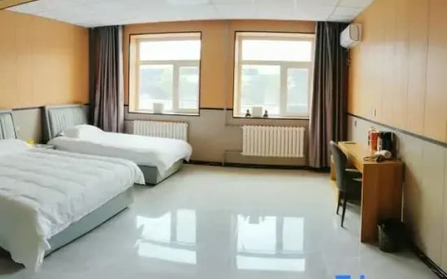 Yanuo Hotel