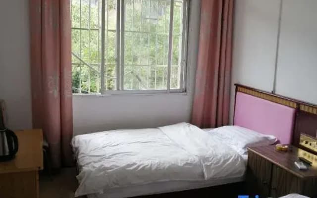 Huiyuan Hotel (Guilin Wuyue Plaza)