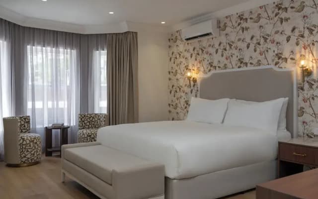 Guest House by Morea