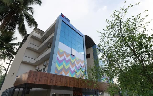 Capital O 41866 Hotel Metro Palace