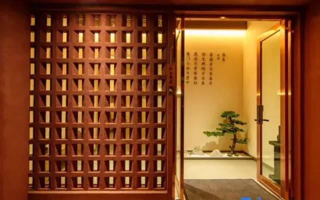 Linxiyuan Homestay (Jianshui Ancient City Small Train Store)