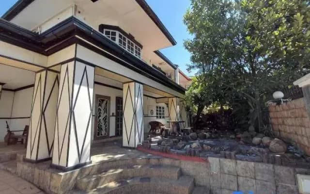 6 Bedroom 24 Pax Karaoke Pool Stay for Family OKR by Manhattan Group