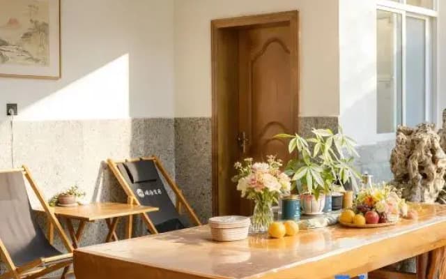 View the sea | Villa· Country · Seascape Art Villa (Dali Erhai Village Pier Store)