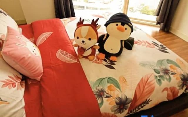 Legoland-5min Walk@ Happy Travel at Afiniti Residency 8Pax(max) with Bathtub
