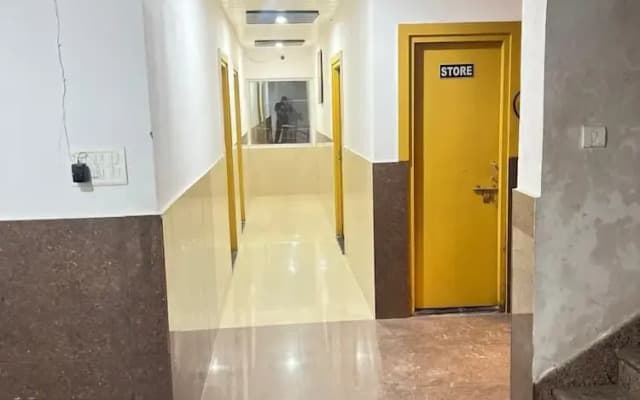 Hotel Kanha