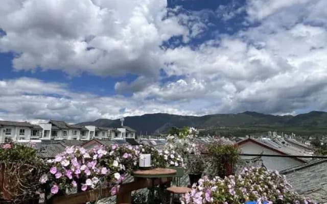 Rizhao Jinshan Guyun Bieyuan Homestay (Shuhe Old Town)