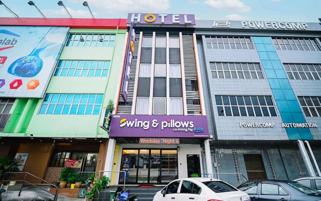 Swing & Pillows - Kelana Jaya Selangor