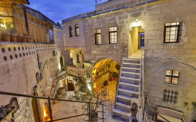 Kookaburra Hotel