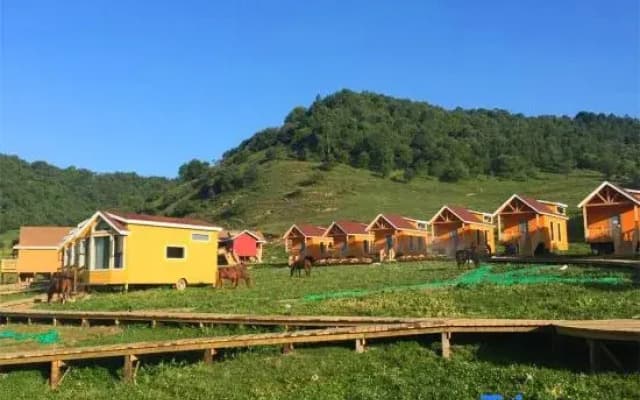 Guanshan Grasslands RV Campground