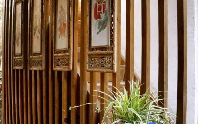 wuxinxiaoyuan Inn