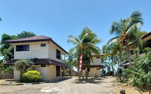 Urbanview Umbul Tanjung Resort Anyer