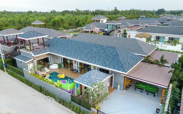 OC Breeze Casa Private Pool Villa With 3 Bedrooms, Near Cha-am Beach