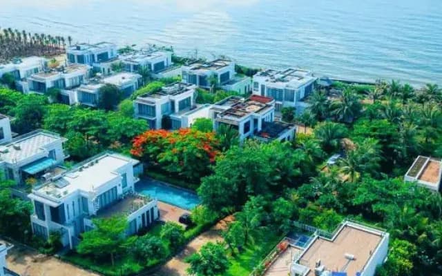 Aria Resort Vung Tau - Apartments and Villas with Private Beach - Perfect for Families