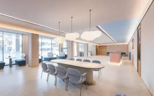 HanTing Hotel (Haikou Qilou Old Street Heping North Road)