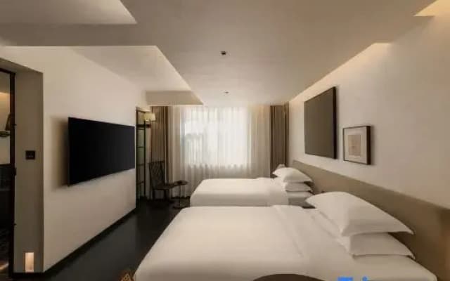 SFEEL Designer Hotel (Datong Ancient City Huayan Temple Branch)