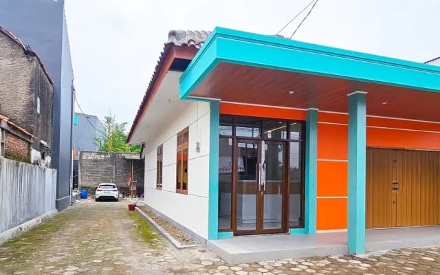 Urbanview MJ Hotel Syariah Cirebon by RedDoorz