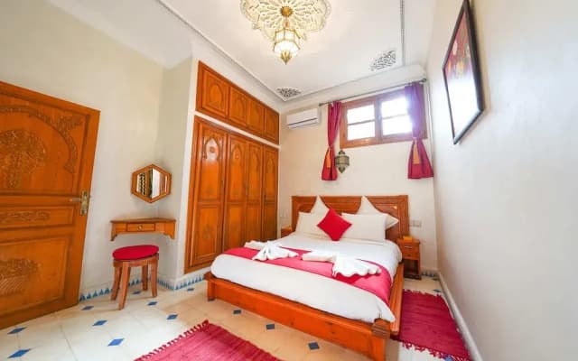Luxurious Aghmat Villa With Private Pool and Panoramic Mountain Views