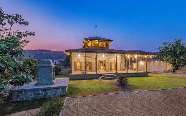 CosmicStays Parambi Farm- Vintage Charm