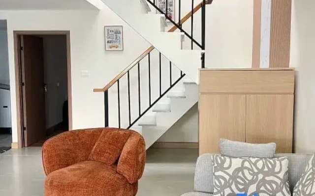 Luxury townhouse with 3 bedrooms and 3 bathrooms in the city center